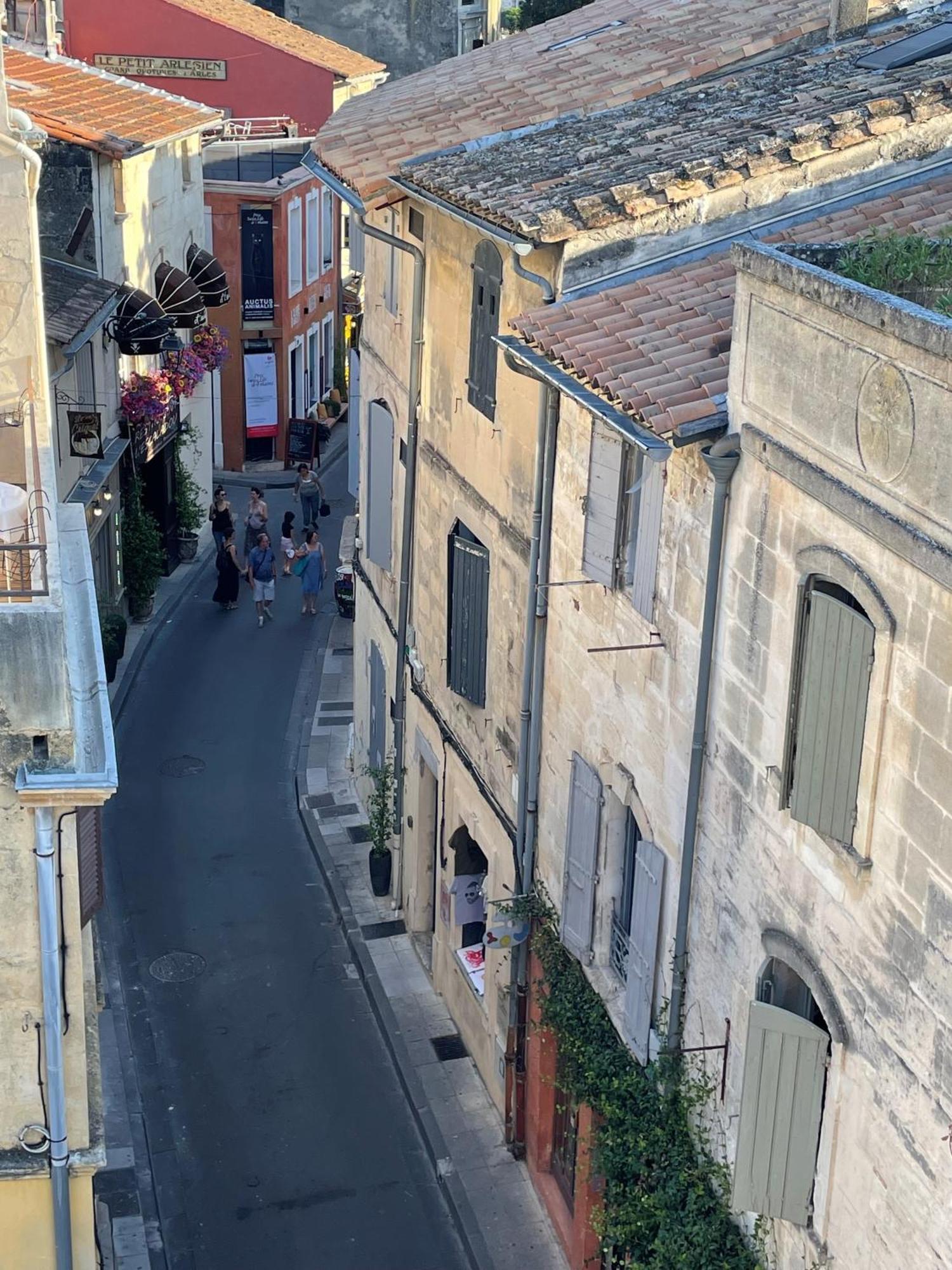 Le Petit Arles Apartment Bagian luar foto